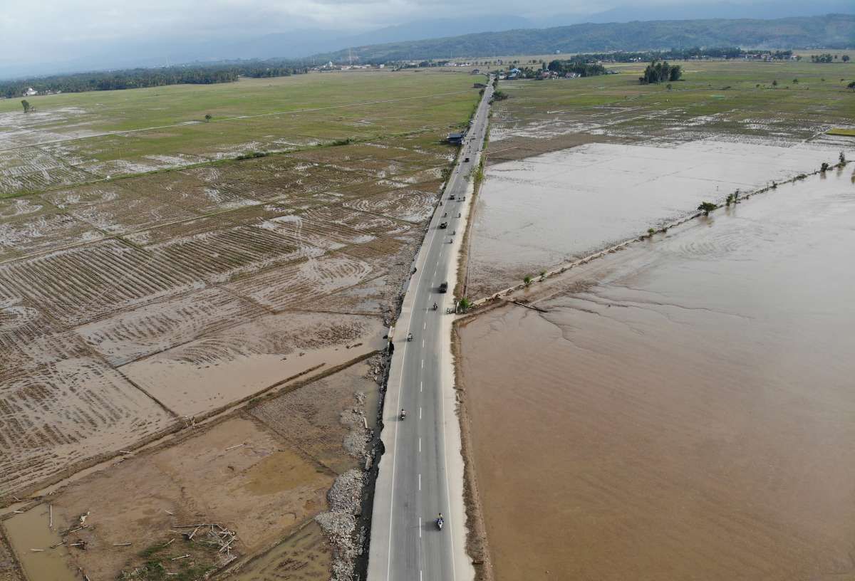 Pemerintah Menyiapkan Relaksasi KUR Bagi Korban Banjir Sumatra
