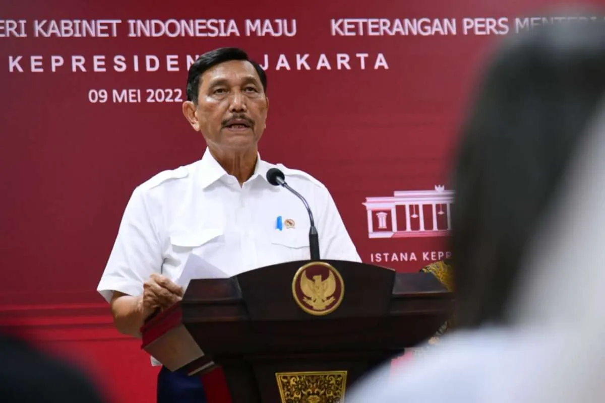 Menko Luhut Pandjaitan: Vaksin Booster Syarat Mobilitas akan Kembali Diberlakukan