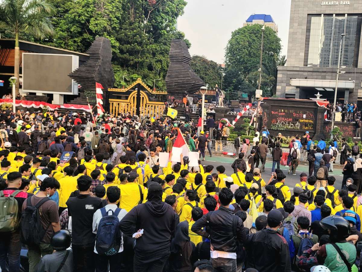 Mencari Bentuk Reformasi