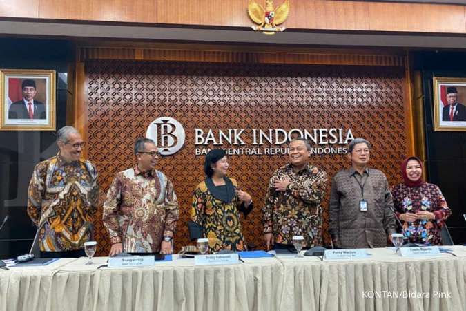 Indonesia steps up intervention, unveils stimulus to curb market outflows
