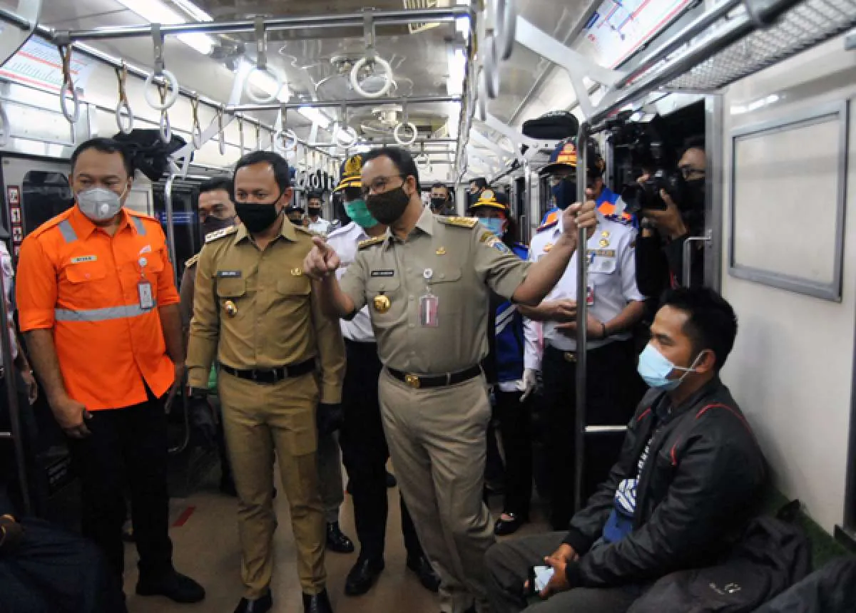 Anies sebut KRL jadi tempat penularan Covid-19, ini tanggapan PT KCI