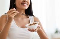 13 Makanan Rendah Kalori yang Bagus Dikonsumsi saat Diet