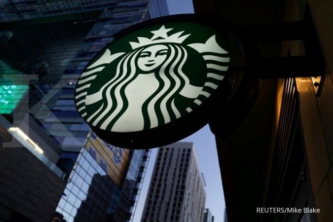 Penjualan Starbucks di China anjlok 50% gara-gara corona