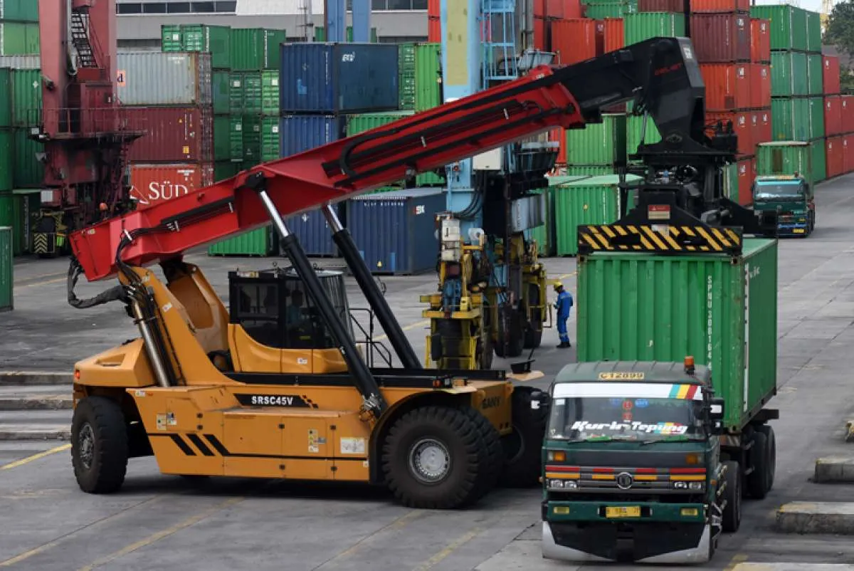 Tren Surplus Neraca Perdagangan pada 2023 Diprediksi Berakhir