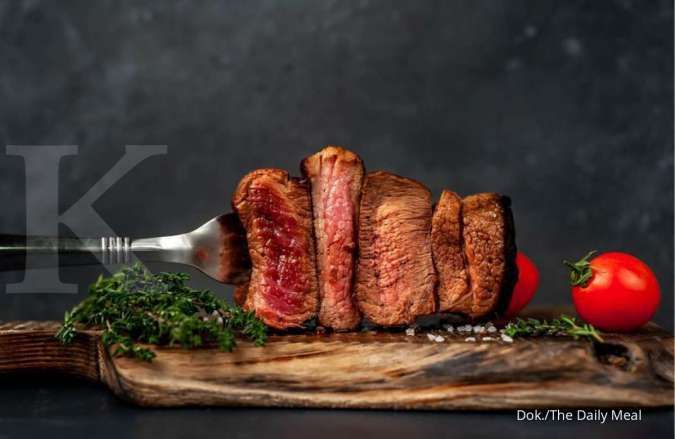 5 Tingkat Kematangan Daging Agar Steak Buatanmu Sempurna