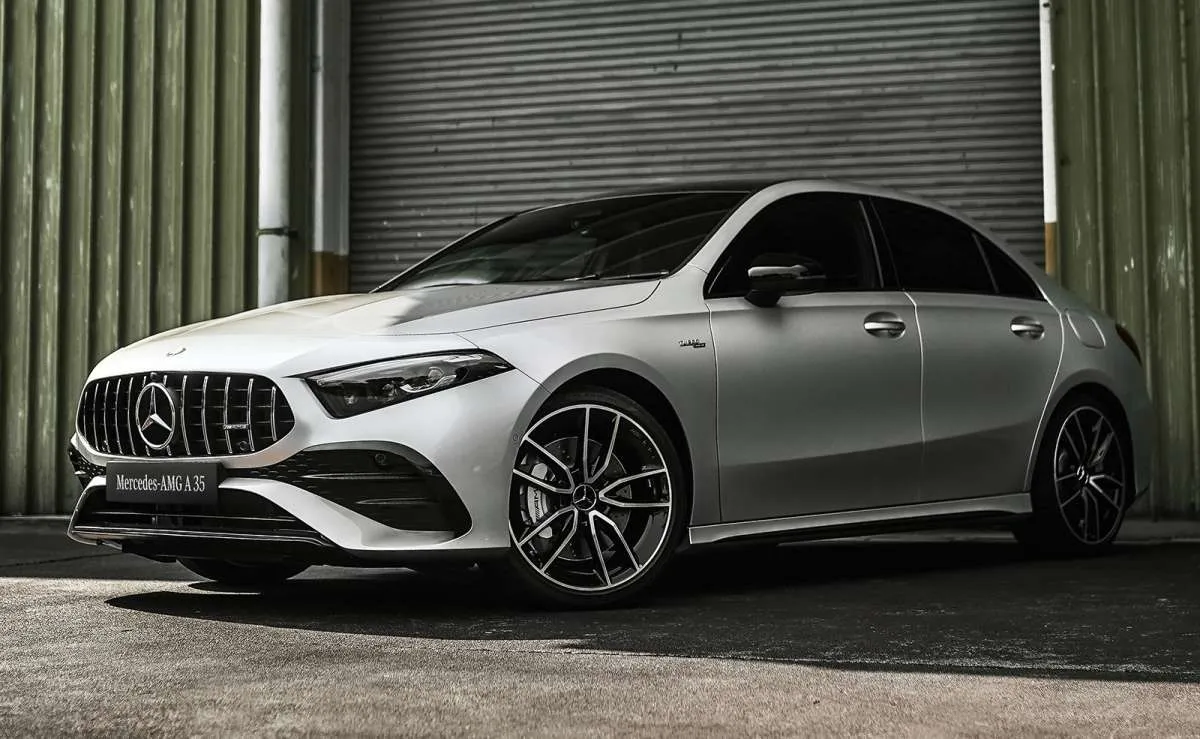 Mercedes Benz Rilis Dua Model Baru dari Lini Mercedes-AMG, Berapa Harganya?
