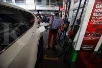 Mulai Besok (1/4), Harga Pertamax Naik Jadi Rp 12.500 Per Liter