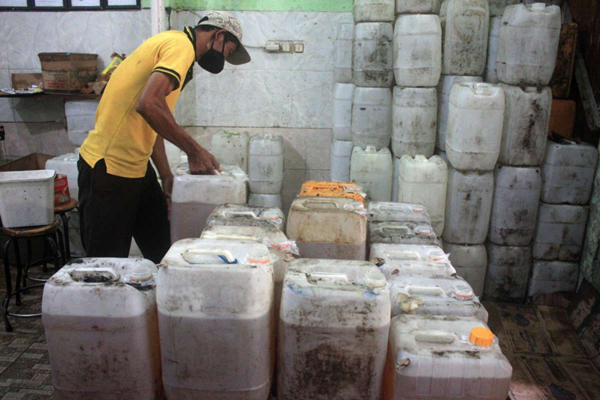 Pasokan Terus Digerojok, Minyak Goreng Masih Langka