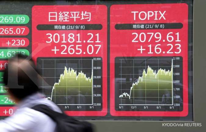 Bursa Asia jatuh mendekati level terendah 1 tahun karena harga minyak