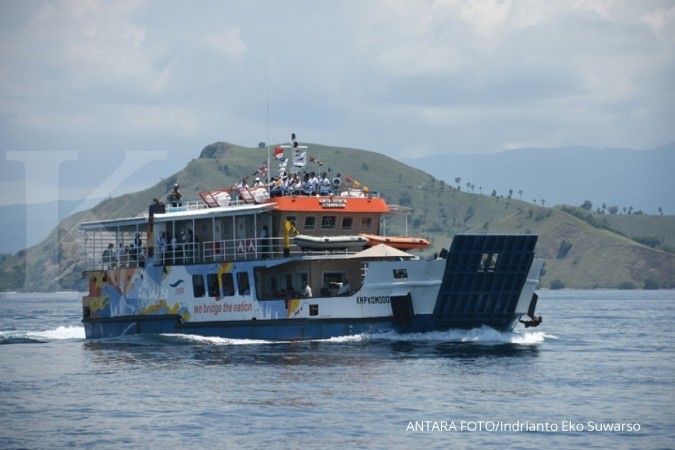 Kapal wisata di Pulau Padar tenggelam akibat cuaca buruk