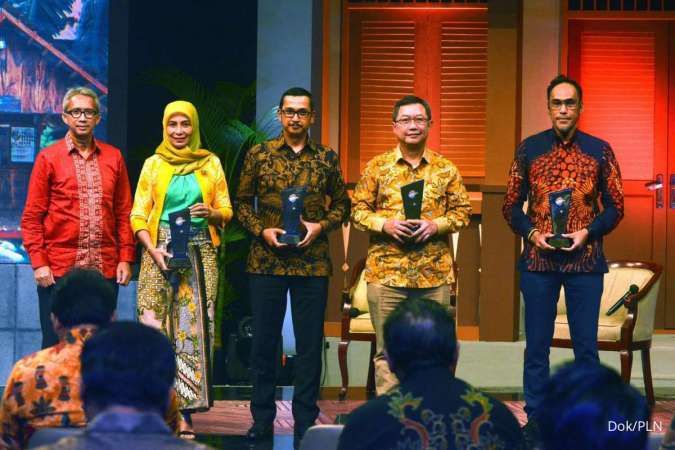 Kontan - PLN Kilas Industri