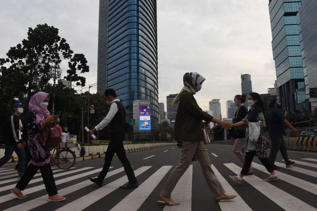 Tolak Aturan Jam Kerja DKI Jakarta