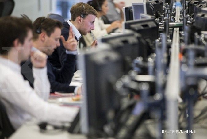 Bursa AS tutup, bursa Eropa tergerus di awal pekan