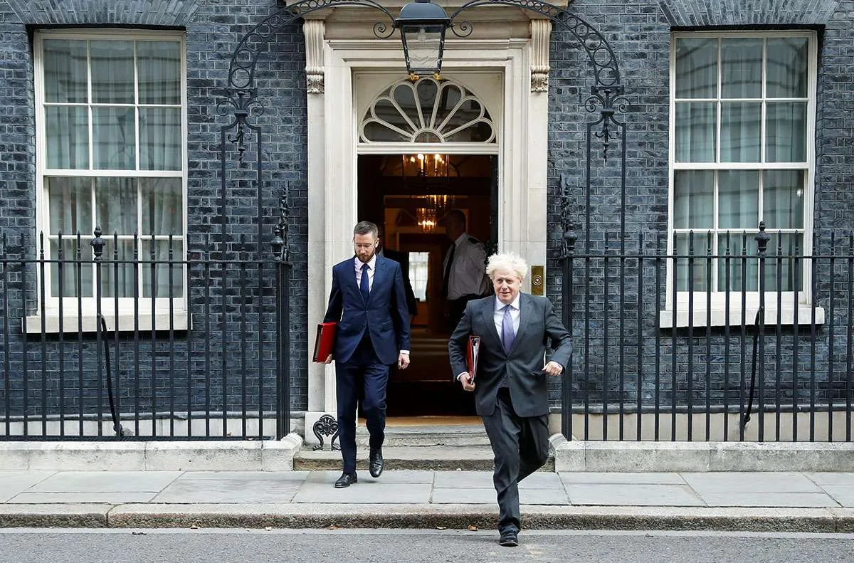 Kasus Covid-19 naik, Inggris pertimbangkan lakukan lockdown nasional lagi