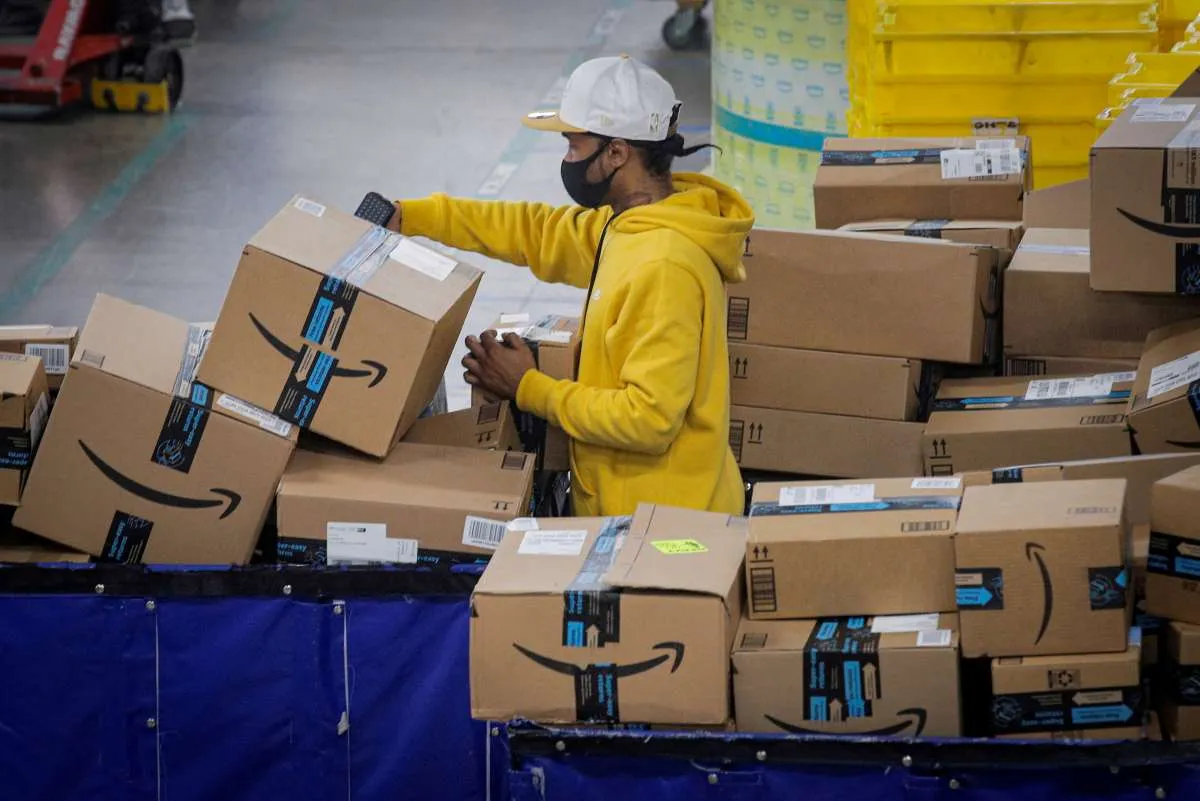 Amazon Inc Bakal Ekspor Barang-Barang Kecil Seniai US$5 Miliar Dari India Tahun Ini