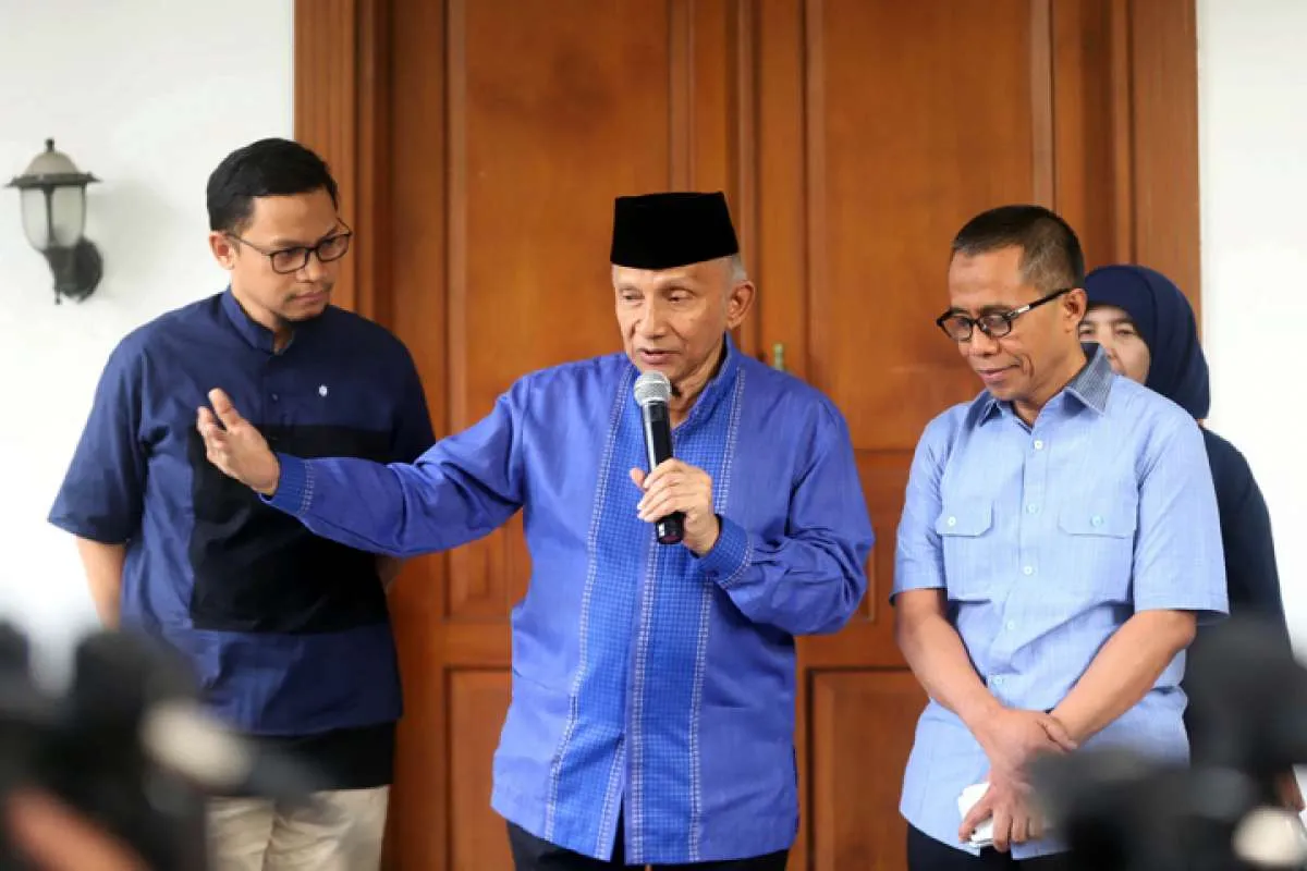 Amien Rais: Kalau 6 bulan kabinet Jokowi jelas tidak bermutu, kita jewer