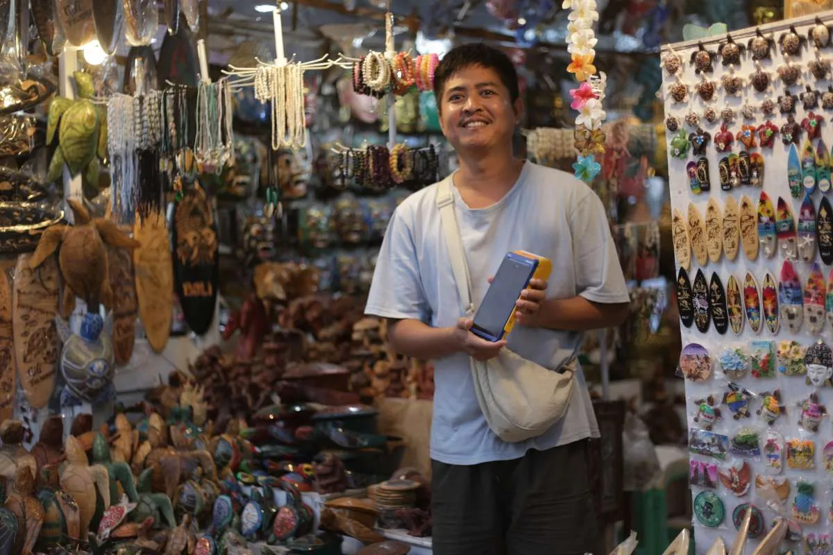 Bank Mandiri Dukung UMKM lewat Livin’ Merchant dan Program Hyperlocal UMKM