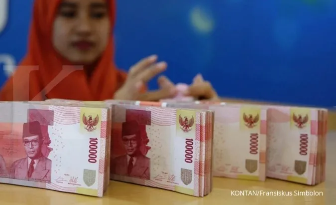 Rupiah rises againts US dollar on Thursday evening