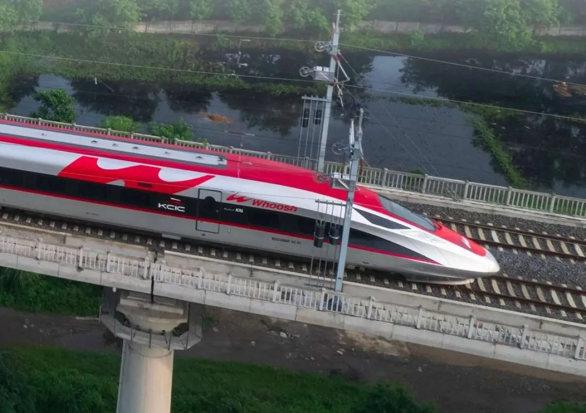 Purbaya Tunggu Arahan Prabowo soal Skema Bayar Utang Whoosh