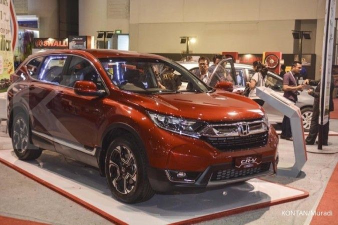 Diskon harga mobil Honda CR-V & Nissan X-Trail Rp 20 juta, Almaz Rp 25 juta