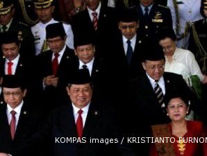 SBY kumpulkan para menteri, Wapres batal pimpin rapat soal BOS