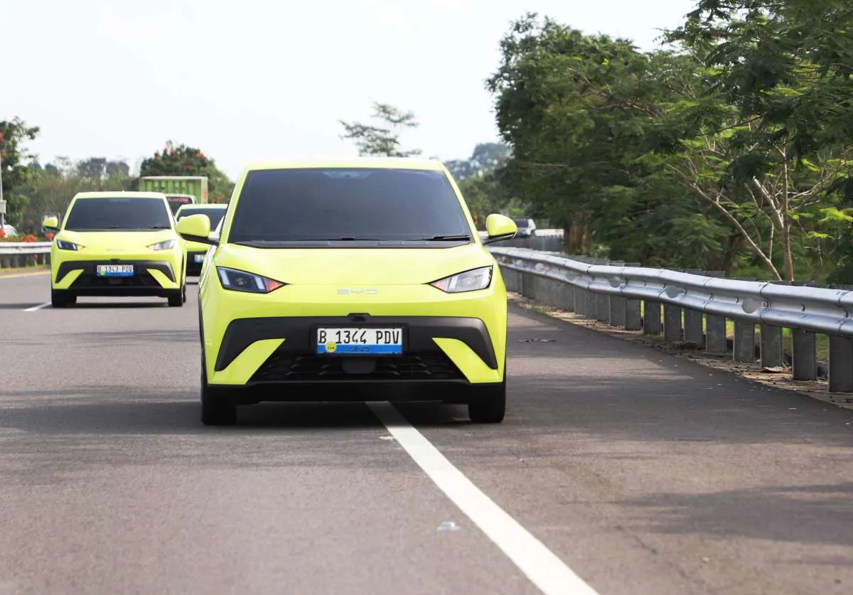 Diprediksi Naik 30% Mulai 2026, Cek Harga BYD Atto M6 Denza Dolphin Oktober 2025