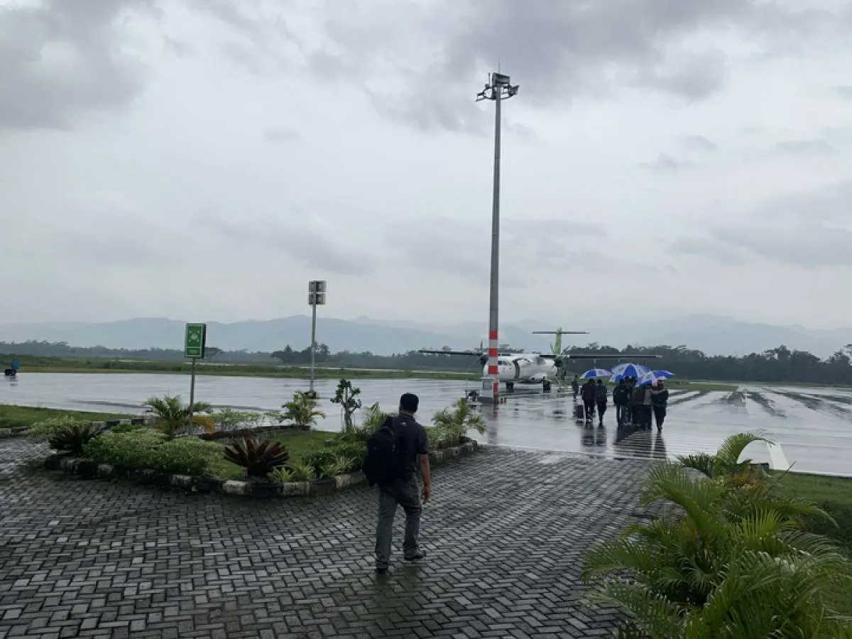 Cuaca Magelang-Temanggung Potensi Hujan Petir, Hujan Ringan di Purbalingga & Semarang