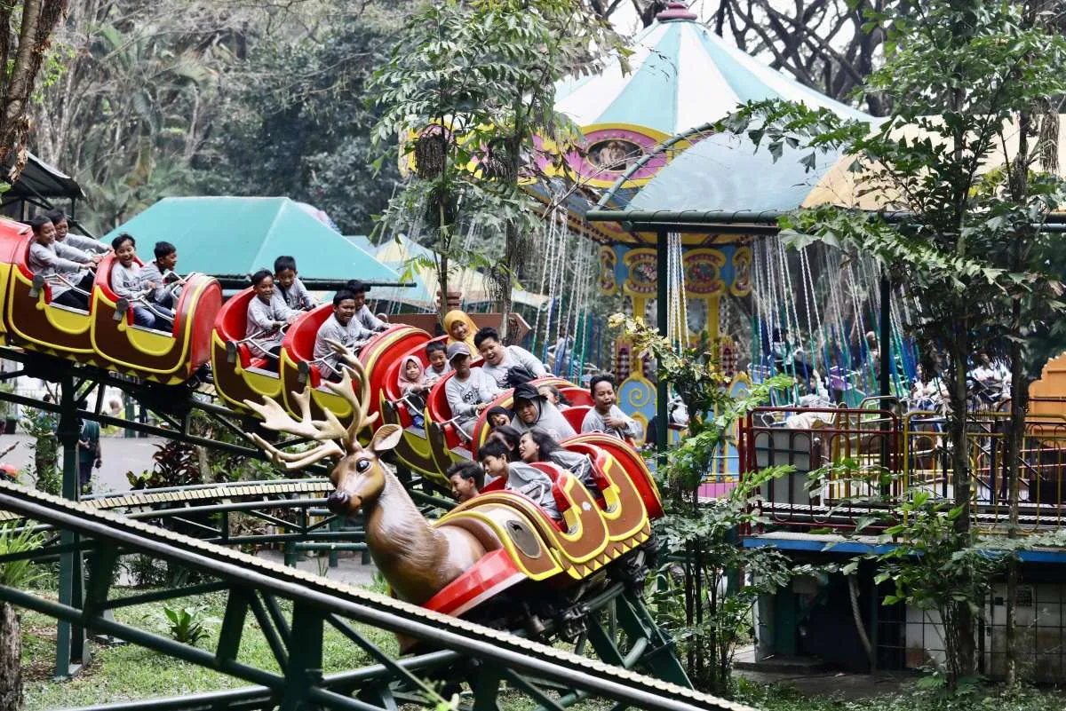 J99 Corp. & Seluruh Unit Bisnis Rayakan HAN Berbagi Bersama 1000 Anak Panti Asuhan