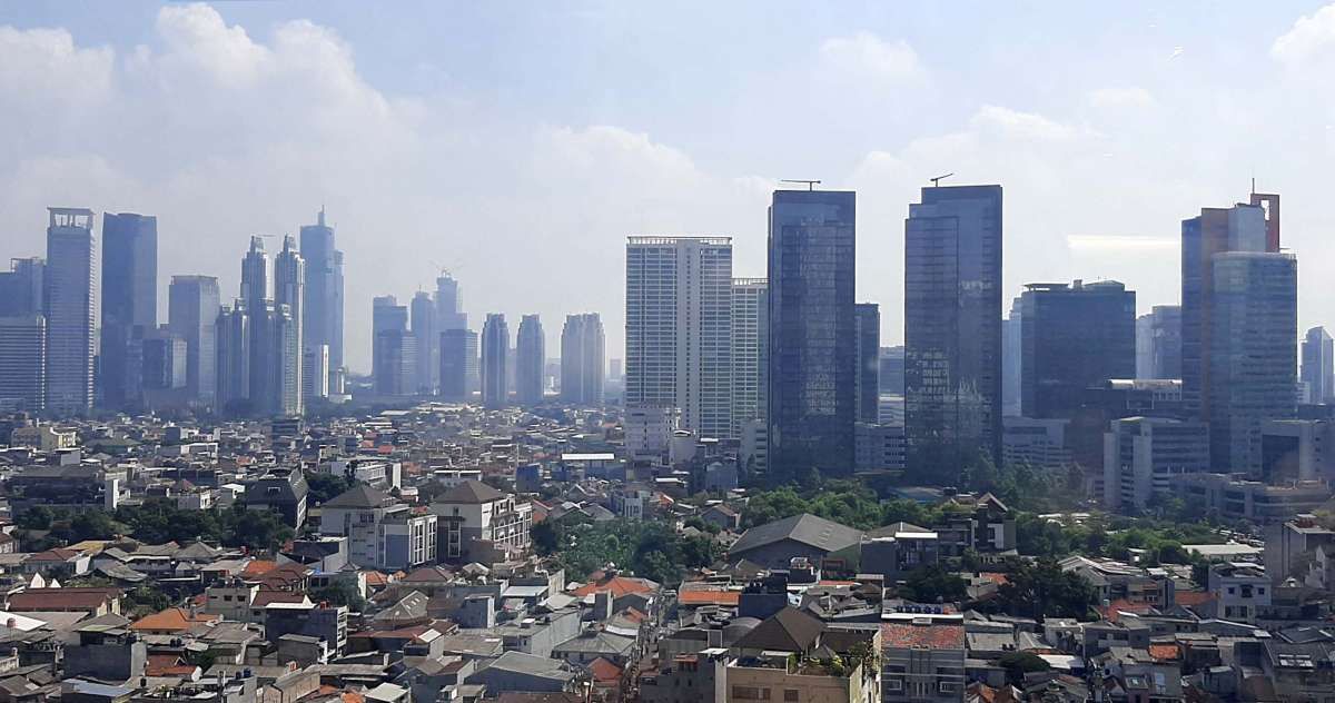 Bunga Naik, Pengusaha Pilih Wait and See