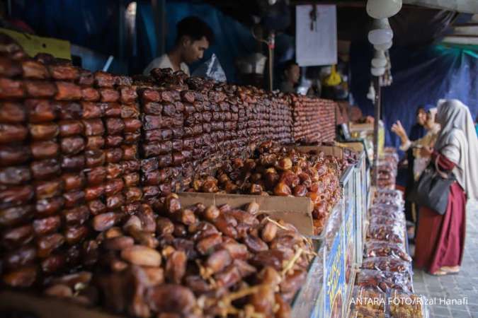 Penjualan kurma di bulan Ramadhan