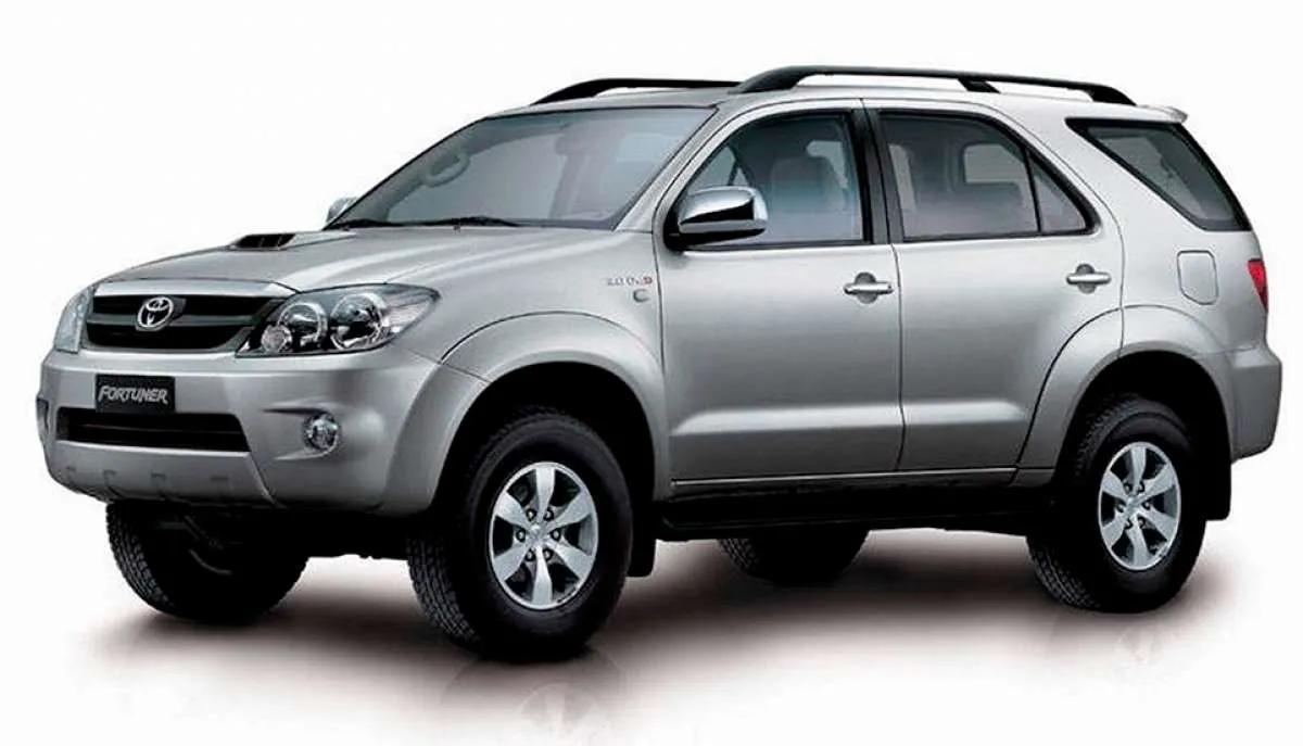 Kini mulai Rp 110 juta, harga mobil bekas Toyota Fortuner makin bersahabat 
