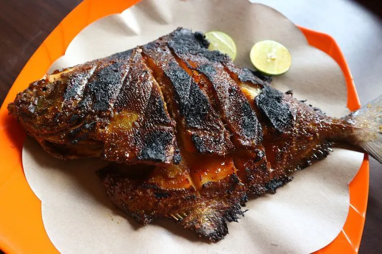 resep masakan ikan bawal bakar