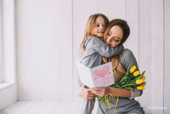 10 Contoh Puisi Hari Ibu yang Menyentuh Hati dan Penuh Makna untuk Ungkapan Sayang