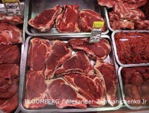 Bea Cukai menahan 55 kontainer daging sapi impor