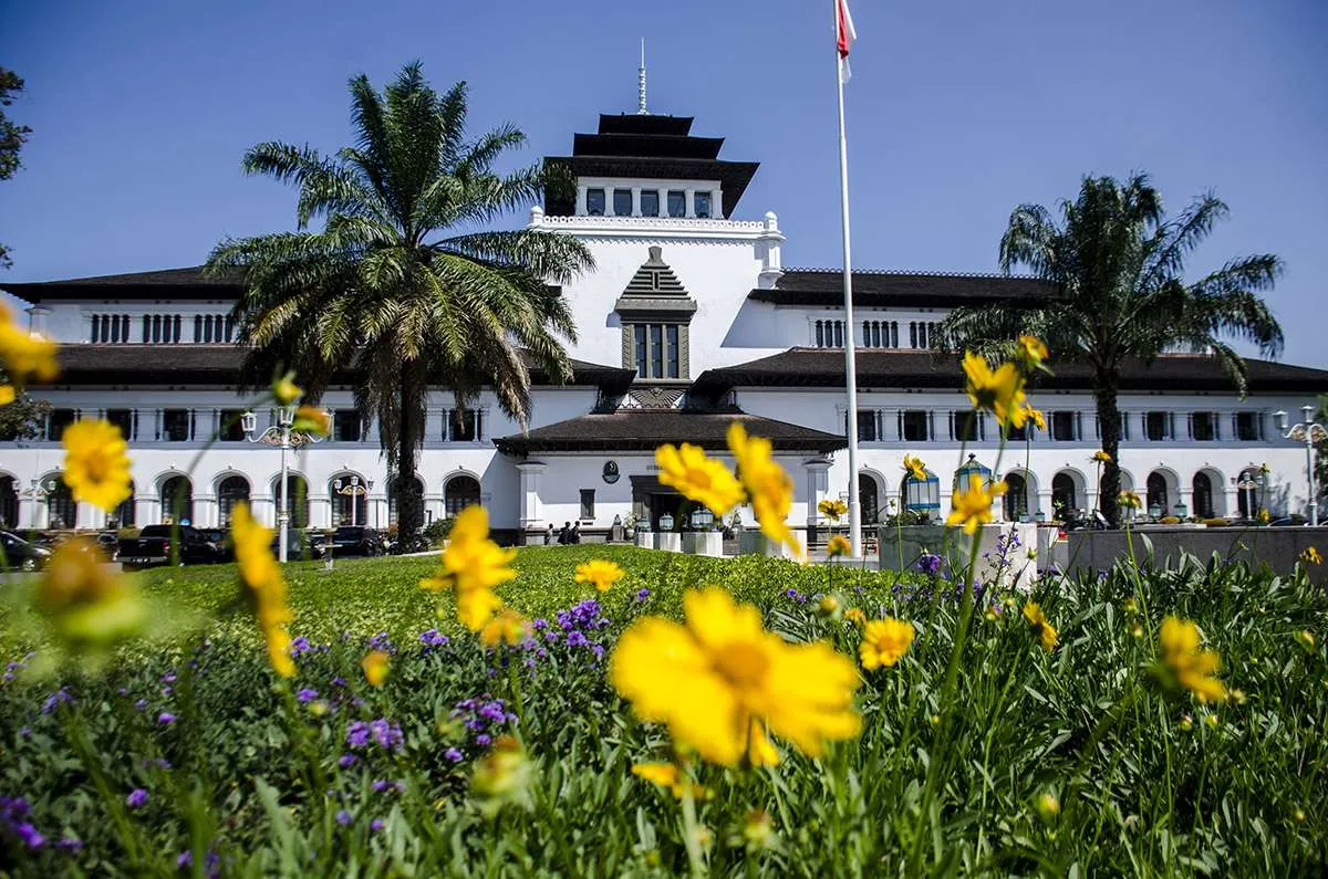 Simak 7 Tempat Wisata di Bandung yang Menarik Dikunjungi