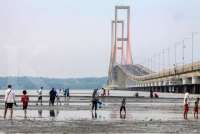 Prakiraan Cuaca Jatim Jumat (12/5) Hujan Petir di 9 Kota, ada Bangkalan dan Blitar