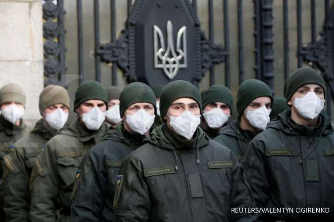 Begini respons militer Ukraina saat militer Rusia mengepung di perbatasan