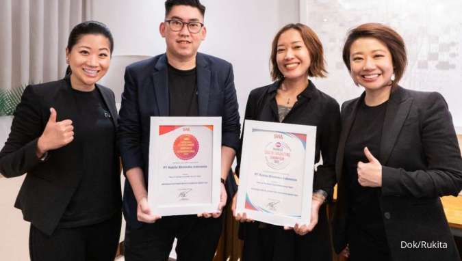 Rukita Raih Best of The Best Indonesia Customer Service & Digital Marketing Champions