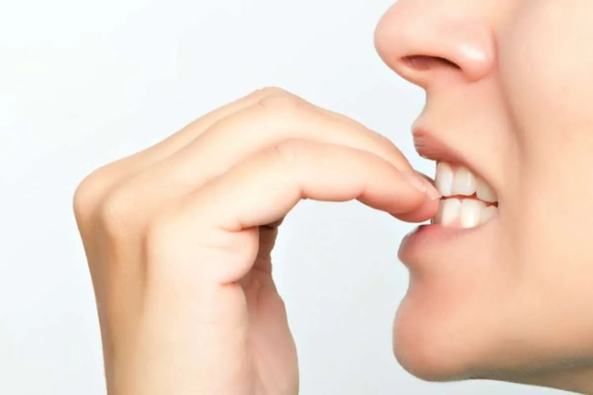 4 cara memutihkan kuku agar tak terlihat kusam