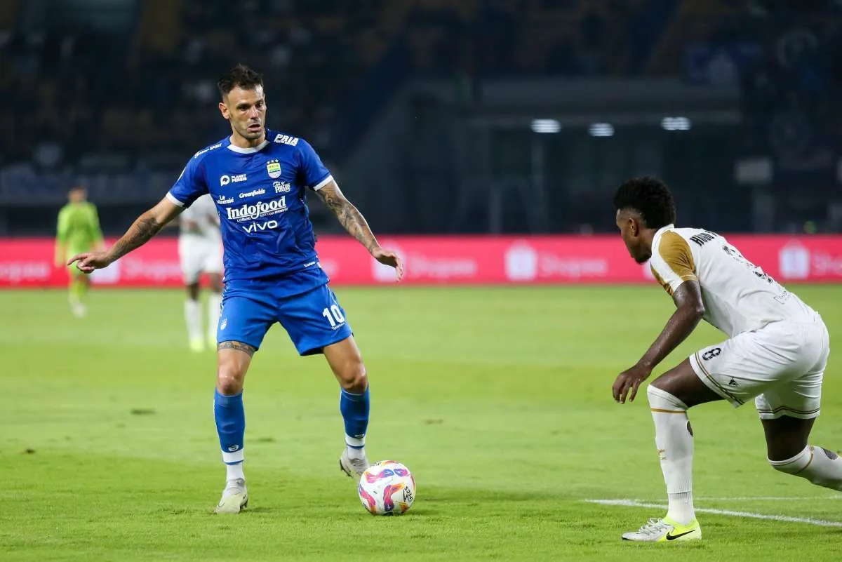 Klasemen BRI Liga 1: Persib Bandung Kalah, Persija dan Persebaya Semakin Dekat