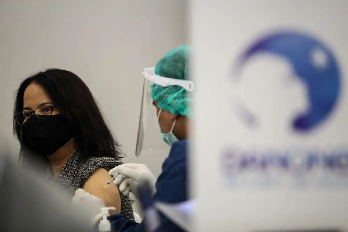 Vaksinasi Covid-19 dosis pertama bertambah 550.482 pada Kamis (17/6)