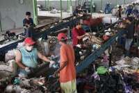 Menadah Berkah dari Bisnis Pengolahan Sampah