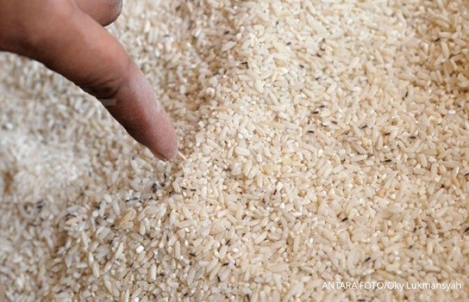 Warga bisa tukar beras raskin yang rusak