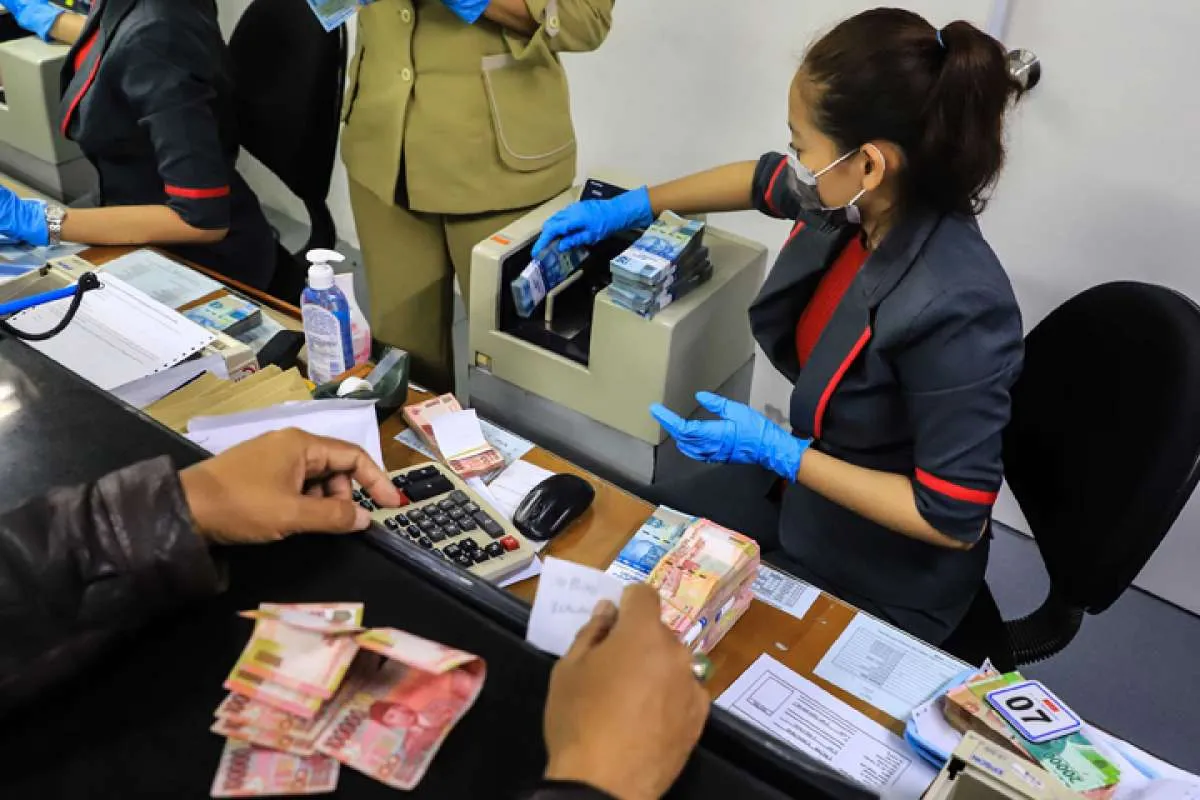 Pendataan pegawai pemerintah non PNS penerima bantuan di Depok selesai pekan ini
