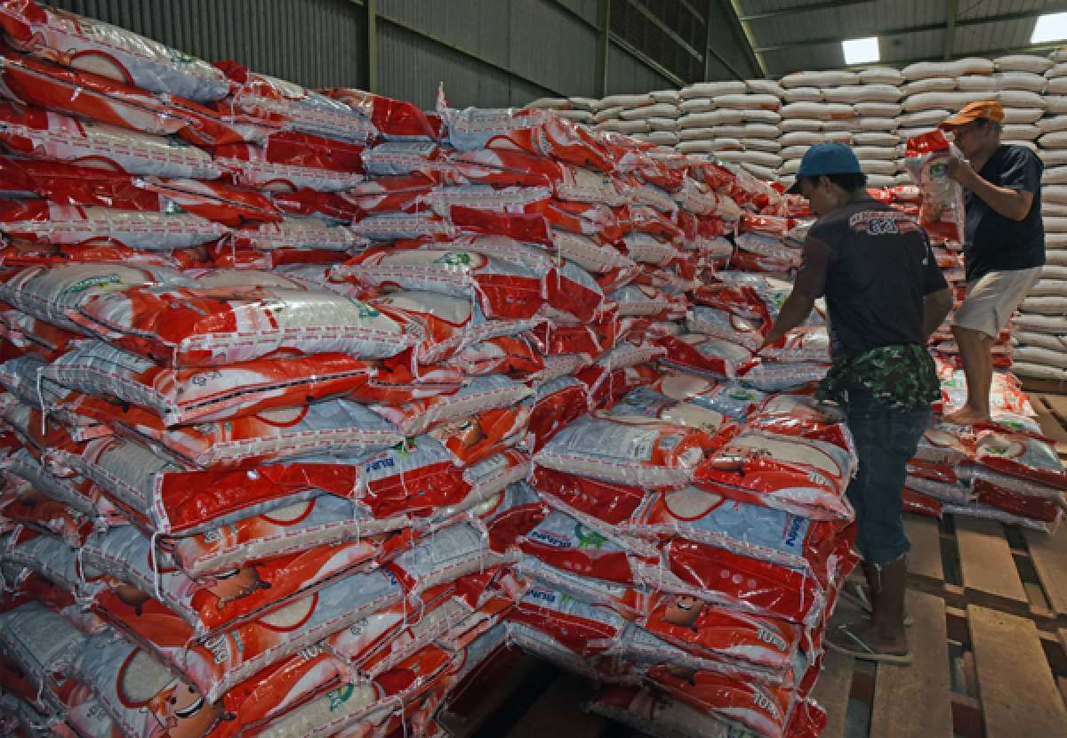 BPKP Mengawal Penyaluran Beras Bansos Bulog