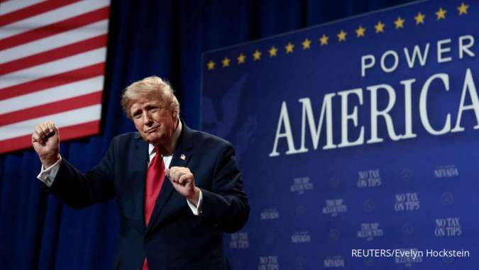 Lakukan Penerbangan Militer, Trump Naik Pesawat Rahasia dari Turki Via Truk Katering