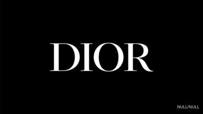 Dior Usung Tema Sport dengan Kain Jersey di Haute Couture Paris