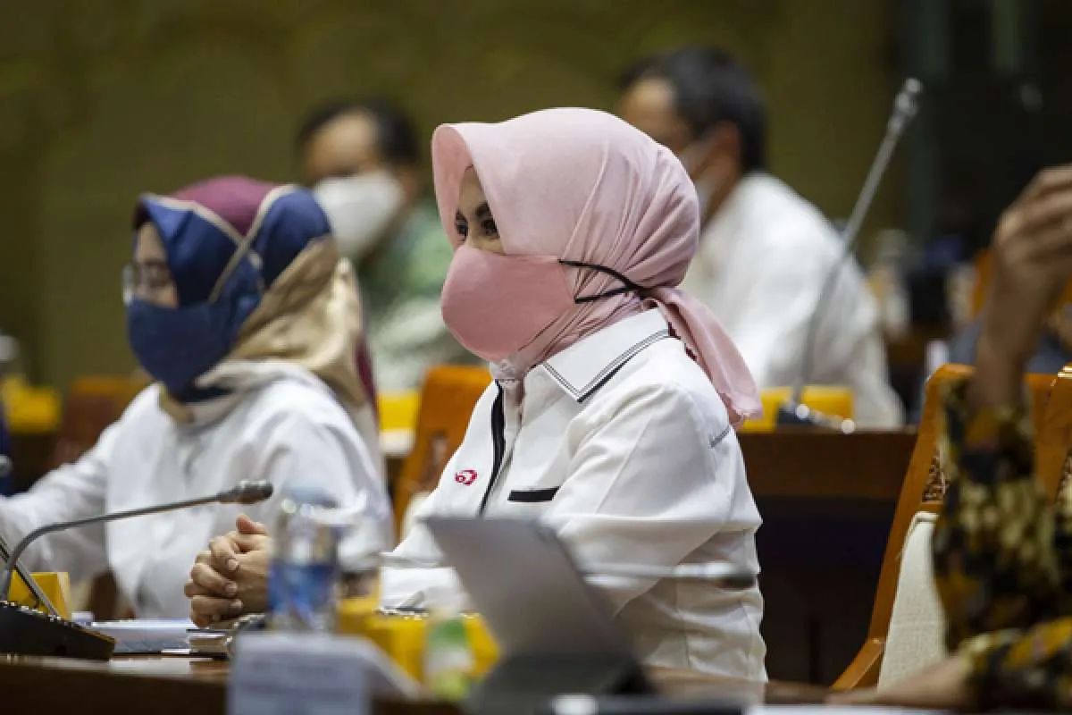 Pertamina tetap kembangkan kilang, ini dampaknya terhadap impor minyak mentah dan BBM