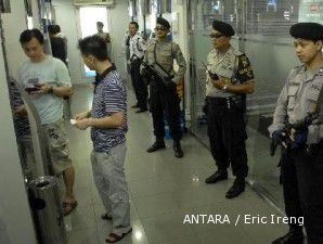 Perbankan tingkatkan pengamanan