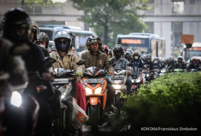 Inflasi Tahunan Turun, Inflasi Bulanan Naik